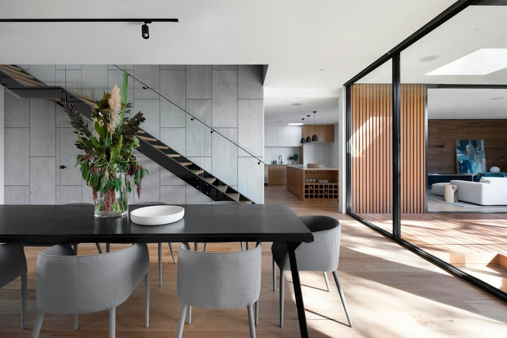 Bright furnished apartment with an open-plan kitchen